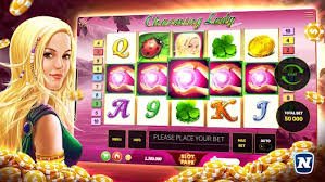 Màn hình game bắn cá online sinh động với nhiều loài cá và vũ khí